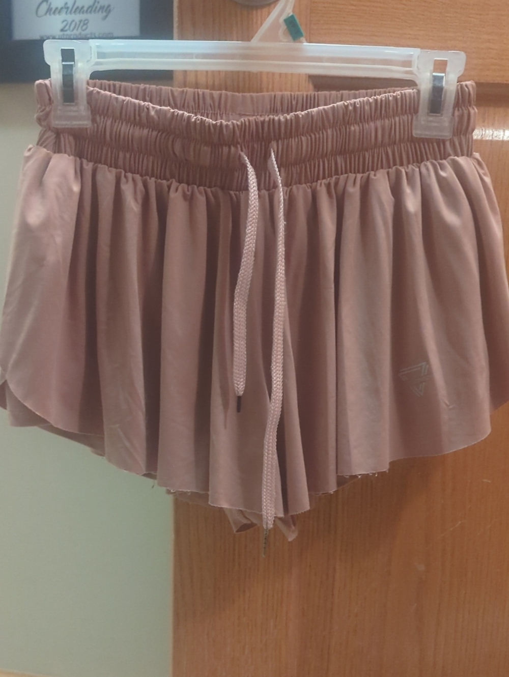 Athletic Drawstring Pleated Shorts in Mauve